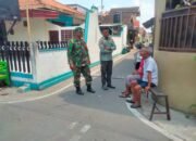 Wujudkan Wilayah Aman dan Nyaman Babinsa Tipes Sambangi Tokoh Masyarakat