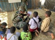 Satgas Yonif 700/WYC Hadirkan Semangat Belajar Di SD Mayuberi, Papua Pegunungan