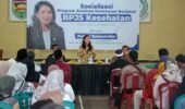 Dewan RI Putri Komarudin Hadir Dalam Acara Sosialisasi Warga Cempaka Terkait BPJS Kesehatan. Serta Dihadiri Bapak Lurah Yayan.SH dan Staf BPJS Kesehatan.