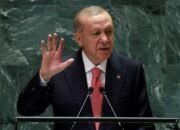 Presiden Turki Recep Tayyip Erdogan gembira bahwa Israel dan Hamas telah menyetujui fase pertama gencatan senjata di Gaza