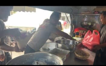 Polda Jatim Sediakan Dapur Umum untuk Warga Terdampak Erupsi Gunung Semeru