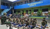 Babinsa Tipes Beri Motivasi Siswa SMP Muhammadiyah 6 Mengenal Profesi TNI