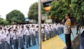 Kapolres Metro Jakarta Barat Ajak 819 Pelajar SMKN 45 Jakarta Jauhi Kenakalan Remaja