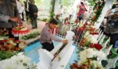 Ziarah Makam hingga Groundbreaking Museum Marsinah, Kapolri: Mengenang Pahlawan Nasional Buruh
