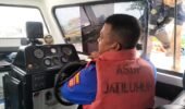 Dengan Kapal Patroli VIII-2341, Satpolairud Polres Purwakarta Tingkatkan Patroli Perairan Jatiluhur