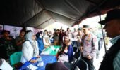 Tinjau Pengungsian di Aceh Tengah, Kapolri Tekankan Percepatan Perbaikan Akses hingga Distribusi Bantuan