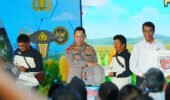 Panen Raya Jagung di Bekasi, Kapolri Salurkan Alsintan dan Sembako untuk Kelompok Tani dan Masyarakat