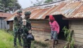 Binter TNI Pilar Kewilayahan Satgas Yonif 521/DY di Distrik Walesi