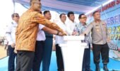 KAPOLDA KEPRI HADIRI LAUNCHING KAPAL FLOATING LANDING FACILITY PERMATA BORNEO 1 DI BATAM