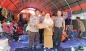 Polres Pamekasan Beri Bantuan Obat dan Layanan Kesehatan Untuk Warga Terdampak Longsor di Pasean