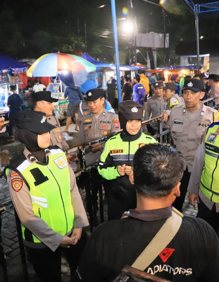 Pengamanan Ketat, Laga Persik Kediri vs Bhayangkara Presisi FC di Stadion Brawijaya Berlangsung Aman dan Kondusif