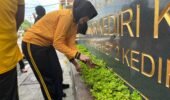 Polres Kediri Kota Gelar Kerja Bakti Dukung Gerakan Indonesia ASRI