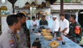 Satgas TMMD Ke 127 Kodim 0808/Blitar Laksanakan Komsos Dengan Tokoh Agama Hindu Di Desa Krisik