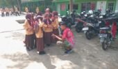 Kedekatan Satgas TMMD Kodim Kediri dengan Siswa Warnai Aktivitas di SDN Gadungan 4