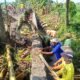 Cegah Longsor dan Banjir, Darmadi Pimpin Warga Kerja Bakti Pembersihan Talud