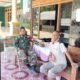 Anjangsana Penuh Keakraban, Babinsa Koramil 21/Bulukerto Pererat Silaturahmi dengan Tokoh Masyarakat Desa Tanjung