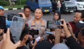 Polrestabes Surabaya Amankan Tersangka Pencabulan Tujuh Anak Dibawah Umur