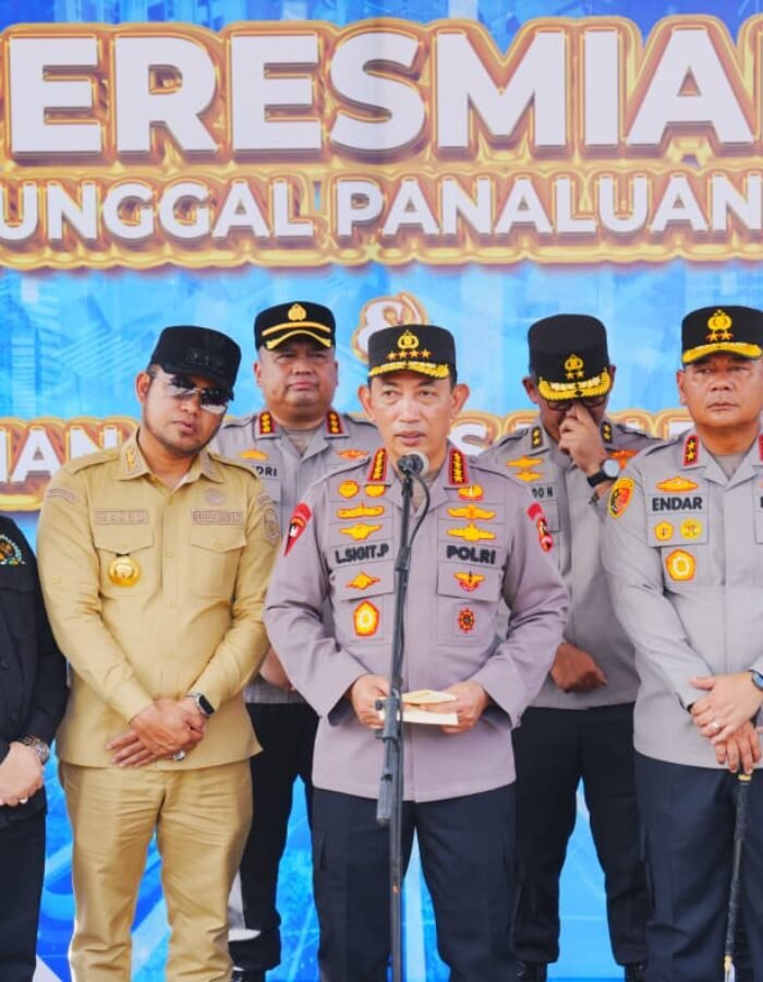 Resmikan Asrama dan Sarpras Polda Kaltim, Kapolri: Berikan Pengabdian Terbaik untuk Masyarakat