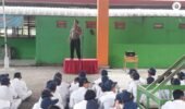 ” Menanamkan Kesadaran Generasi Muda, Satbinmas Polres pasuruan Lakukan Pembinaan Humanis di SMPN 1 Gempol ‘