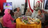 22 Tahun Mengabdi di Perbatasan Ujung Utara Kepulauan Riau, Kasipropam Anambas Beserta Istri Dapat Hadiah Umroh dari Kapolda Kepri