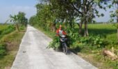 Jalan Cor Blok TMMD Permudah Peternak Domba Angkut Pakan