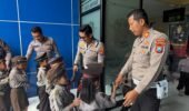 Polisi Sahabat Anak : Polresta Sidoarjo Edukasi Tertib Lalu Lintas Sejak Dini