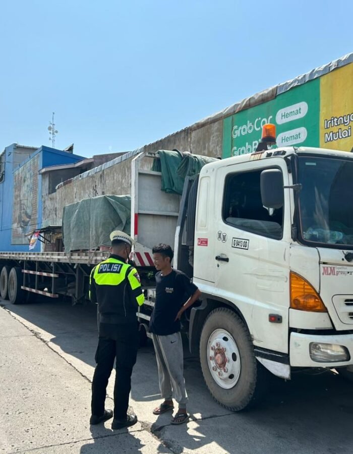 Korlantas Polri Laksanakan Penegakan Hukum Pembatasan Operasional Angkutan Barang di Jalur Pantura