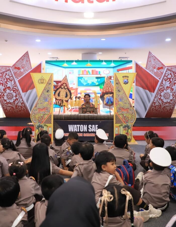 Polres Kediri Kota Gelar Wayang Karton Sarana Edukasi di HKGB ke-74 Tahun 2026