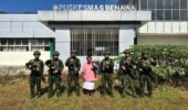 Wujudkan Kemanunggalan TNI-Rakyat, Satgas Yonif 645/GTY Gelar Pelayanan Kesehatan di Distrik Benawa