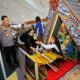 Kapolri Bersama Ketua Umum Bhayangkari Tinjau Bazar Kreasi Bhayangkari Nusantara 2026