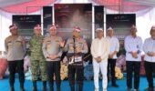 Wakapolri Berikan bansos 1.000 paket untuk 2 Gapoktan Bawang putih di Cianjur