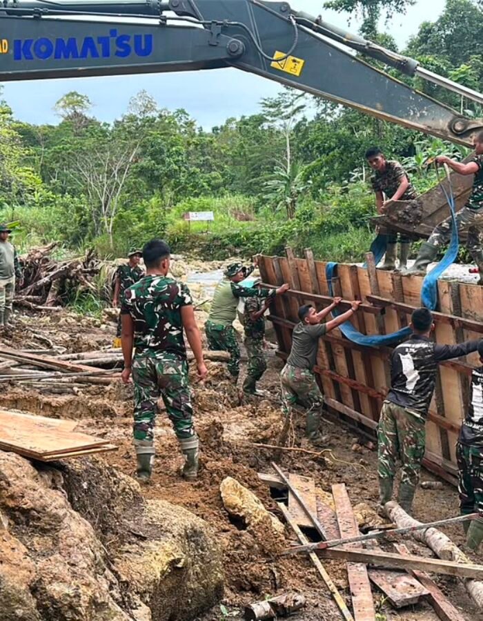 Bakti TNI untuk Rakyat, Pembangunan Jembatan Modular di Gunungsitoli Masuki Tahap Pengecoran Abutmen