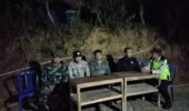 Babinsa Karangtengah Patroli Malam Tingkatkan Pengawasan Guna Cegah Gangguan Kamtibmas