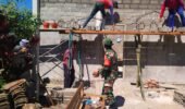 Wujud Kepedulian TNI, Babinsa Koramil Udanawu Renovasi Rumah Tak Layak Huni Milik Warga Sumbersari