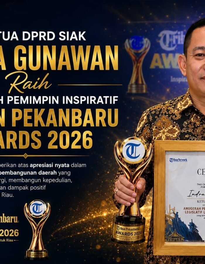 *Ketua DPRD Kabupaten Siak, Indra Gunawan, SE menerima penghargaan Anugerah Pemimpin Inspiratif Kolaboratif Legislatif untuk Pembangunan Daerah dalam ajang Tribun Pekanbaru Awards 2026.