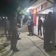Patroli Malam Koramil Batuwarno, TNI-Polri Sambangi Pos Kamling Jaga Kondusivitas Wilayah