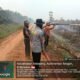 Bahu Membahu, Polsek Telawang Bersama Masyarakat Padamkan Karhutla di Desa Tanah Putih