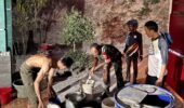Babinsa Koramil 06/Batuwarno Bersama KRI Salurkan 3.000 Liter Air Bersih untuk Warga Ronggojati
