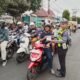 Sapa Warga, Tebar Pesan Keselamatan: Upaya Satlantas Polres Kediri Kota dalam Ops Patuh Semeru