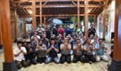 Polisi Bersama Masyarakat: Kapolres Madiun Kota Ngopi Bareng Warga,Serap Aspirasi Perkuat Kamtibmas