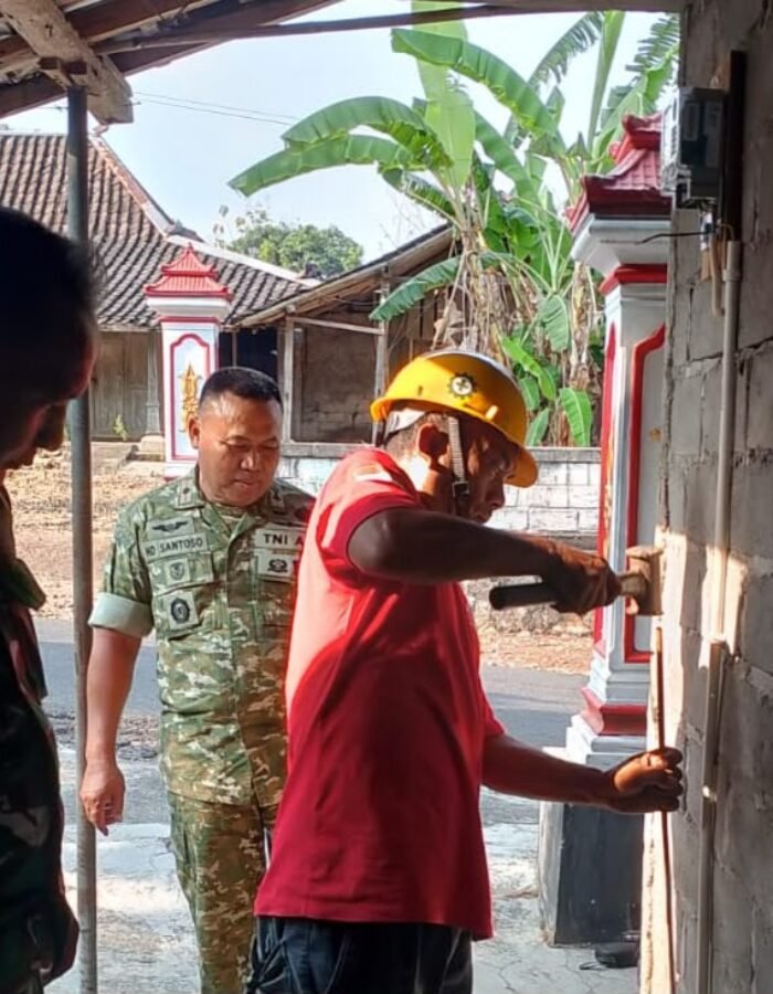 Koramil 11/Manyaran Berikan Bantuan Pemasangan Listrik Gratis Kepada Warga Pijiharjo