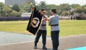 Simbol Estafet Kepemimpinan, Pataka “Bhayangkara Satya Abhiyukta” Diserahkan kepada Irjen Pol Dekananto