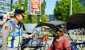 Rangkul Abang Becak, Polres Ponorogo Wujudkan Semangat ‘Polisi Bersama Masyarakat’ Tanpa Sekat